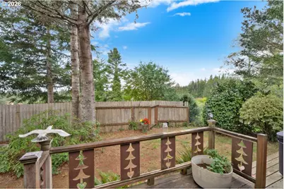 600 Queens Ct, Lakeside, OR 97449 - Photo 22