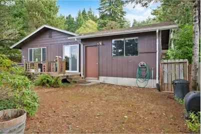600 Queens Ct, Lakeside, OR 97449 - Photo 20