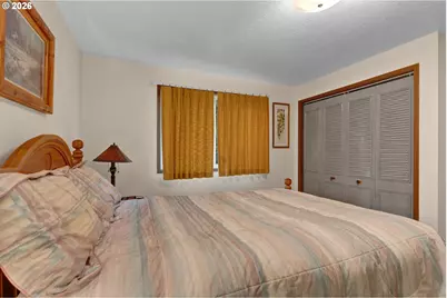 600 Queens Ct, Lakeside, OR 97449 - Photo 16