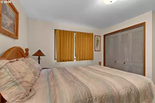 600 Queens Ct, Lakeside, OR 97449 - Photo 16