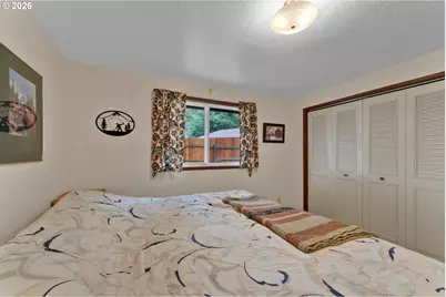 600 Queens Ct, Lakeside, OR 97449 - Photo 12