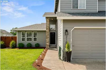 2109 N Valeri Dr, Newberg, OR 97132 - Photo 2