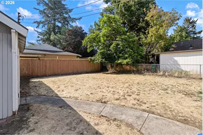 6104 NE Willow St, Portland, OR 97213 - Photo 36