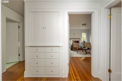 506 SW Hamilton St, Portland, OR 97239 - Photo 14