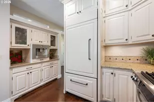 9645 NW Silver Ridge Loop, Portland, OR 97229 - Photo 8