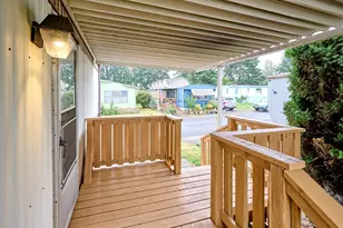 820 NW Wade St, Estacada, OR 97023 - Photo 4
