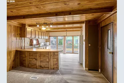 820 NW Wade St #45, Estacada, OR 97023 - Photo 6