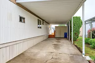 820 NW Wade St, Estacada, OR 97023 - Photo 22