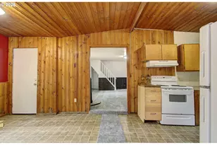38013 NE Sunset Falls Rd, Yacolt, WA 98675 - Photo 10