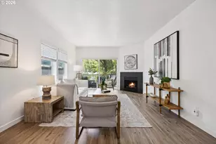 1441 SW Clay St, Portland, OR 97201 - Photo 8