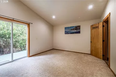 87444 Whistling Ln, Bandon, OR 97411 - Photo 12