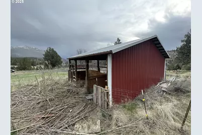 801 Ferguson Rd, John Day, OR 97845 - Photo 40