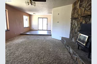 801 Ferguson Rd, John Day, OR 97845 - Photo 4