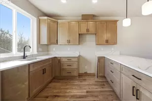 18694 SW Judith Ln Lot 1, Beaverton, OR 97003 - Photo 8