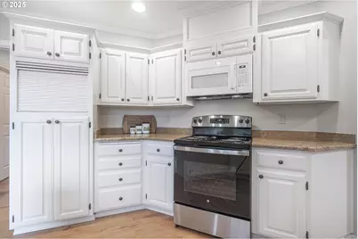 3518 Carnoustie Ln S, Salem, OR 97302 - Photo 16