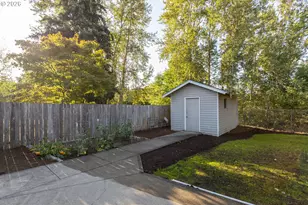 9705 NE Burton Rd, Vancouver, WA 98662 - Photo 34