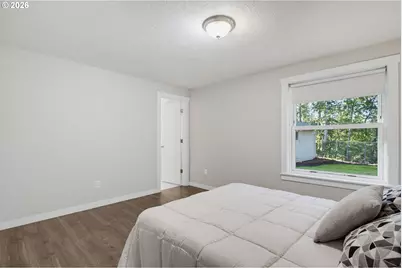 9705 NE Burton Rd, Vancouver, WA 98662 - Photo 20