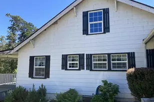 77698 Dugan Ln, Cottage Grove, OR 97424 - Photo 1