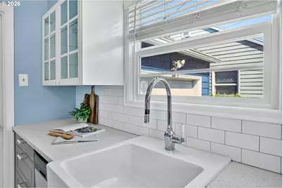 3535 SE 74th Ave, Portland, OR 97206 - Photo 14