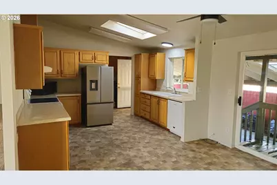 5309 NE 75th Ave, Vancouver, WA 98662 - Photo 4