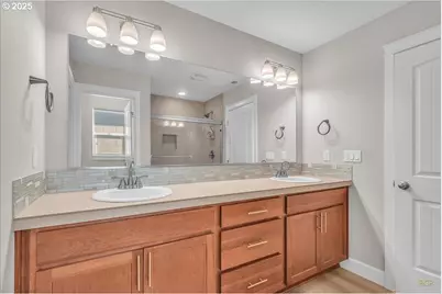 35560 Valley View Dr, Saint Helens, OR 97051 - Photo 36