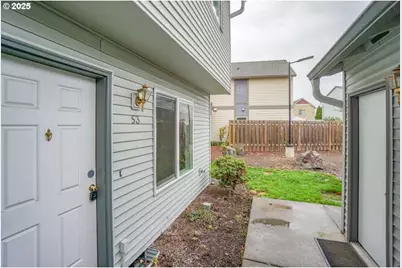 4000 NE 109th Ave #53, Vancouver, WA 98682 - Photo 2