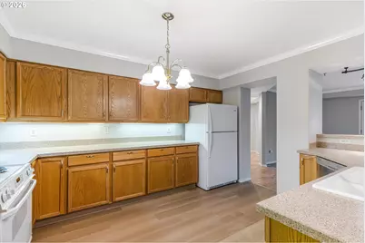 15530 NE Knott St #35, Portland, OR 97230 - Photo 14