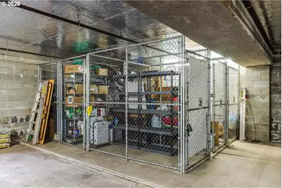 15530 NE Knott St #35, Portland, OR 97230 - Photo 36