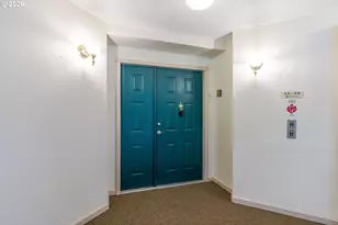 15530 NE Knott St, Portland, OR 97230 - Photo 34