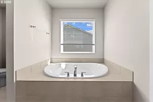 16132 NW Pristine Ln, Portland, OR 97229 - Photo 36