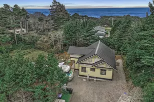11910 NW Thompson St, Seal Rock, OR 97376 - Photo 6