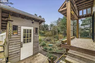 11910 NW Thompson St, Seal Rock, OR 97376 - Photo 14