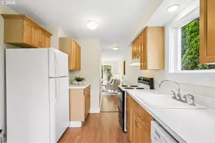 4228 NE Simpson St, Portland, OR 97218 - Photo 18