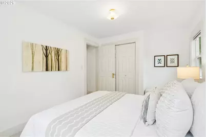 4228 NE Simpson St, Portland, OR 97218 - Photo 24