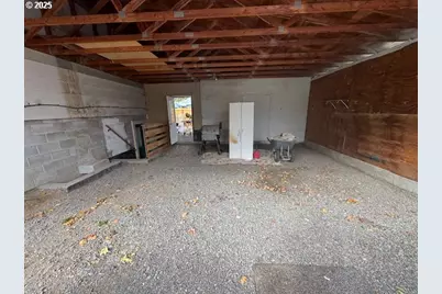 911 Division Ave, La Grande, OR 97850 - Photo 34