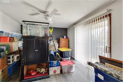 1035 SE 225th Ave, Gresham, OR 97030 - Photo 10