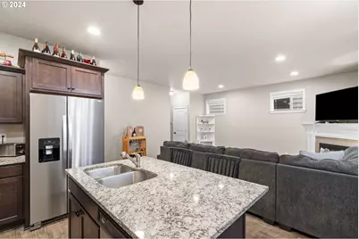 2837 25th Pl, Forest Grove, OR 97116 - Photo 12