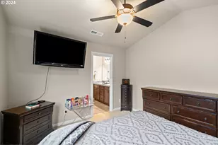 2837 25th Pl, Forest Grove, OR 97116 - Photo 18