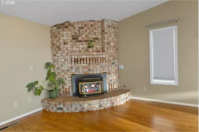 2387 Wintergreen Ave NW, Salem, OR 97304 - Photo 10