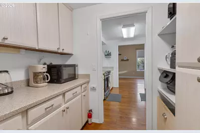 2387 Wintergreen Ave NW, Salem, OR 97304 - Photo 18