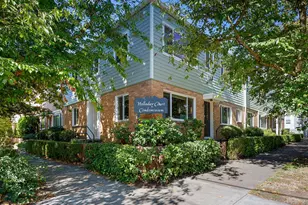 1415 NE 21st Ave, Portland, OR 97232 - Photo 2