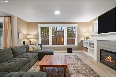 17671 SW Cobb Ln, Beaverton, OR 97007 - Photo 20