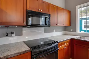 13358 NW Marina Way, Portland, OR 97231 - Photo 18