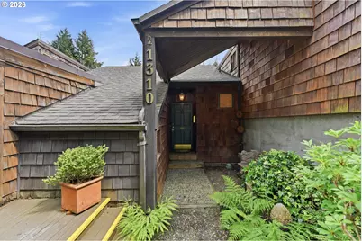 1310 Ingersoll St, Coos Bay, OR 97420 - Photo 2