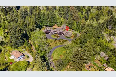 1310 Ingersoll St, Coos Bay, OR 97420 - Photo 4