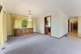 14344 NE Fremont Ct, Portland, OR 97230 - Photo 10