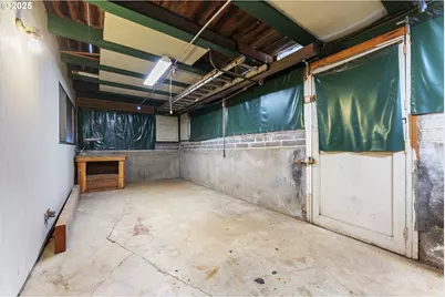 14344 NE Fremont Ct, Portland, OR 97230 - Photo 38