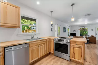 607 Cascade Ave #1 & #2, Hood River, OR 97031 - Photo 10