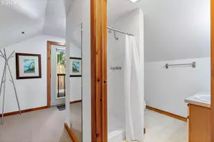 607 Cascade Ave, Hood River, OR 97031 - Photo 36