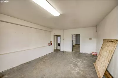 452 SE Main St, Willamina, OR 97396 - Photo 22